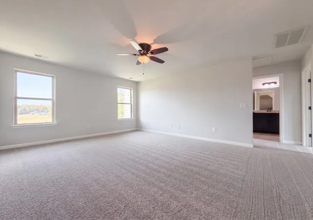 Photo 3 of Sale Pending at 308 W Winterberry Trl, White House, TN 37188 | MLS# 3545840 | Listing updated on 2026-10-07