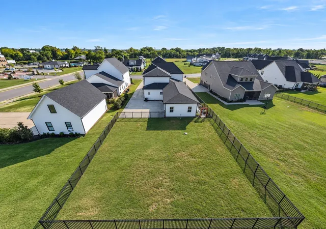 Photo 4 of Single family home for sale at 1506 Shalom St, Murfreesboro, TN 37128 | MLS# 3594599 | Listing updated on 2026-09-23