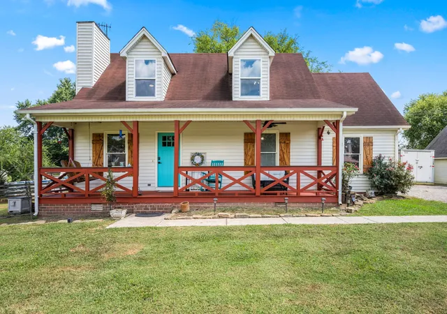 Photo 1 of Single family home for sale at 4068 Caney Crk Ln, Chapel Hill, TN 37034 | MLS# 3593345 | Listing updated on 2026-10-01
