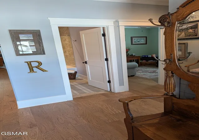Photo 3 of Single family home for sale at 526 Simmons View Dr, Seymour, TN 37865 | MLS# 3545881 | Listing updated on 2026-10-01