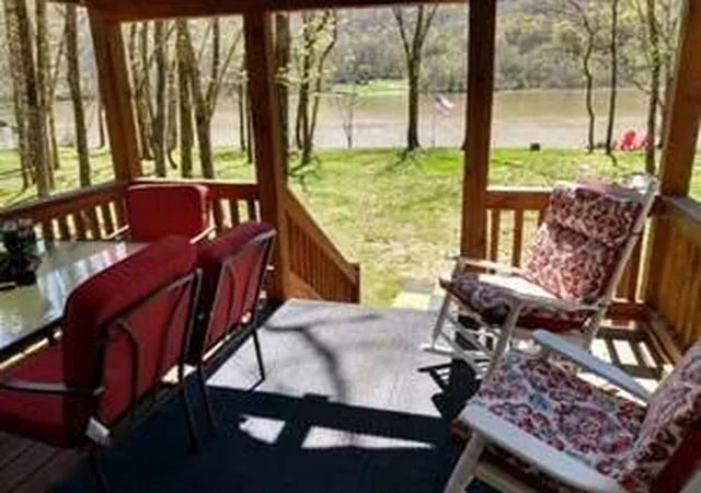 Photo 3 of Single family home for sale at 9852 Mullins Cvs Rd, Whitwell, TN 37397 | MLS# 3545956 | Listing updated on 2026-09-15