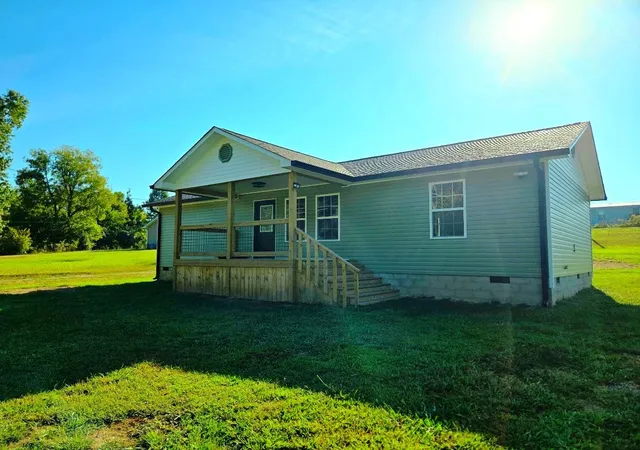 Single family home for sale at 136 Stump St, Ocoee, TN 37361 | MLS# 3545967