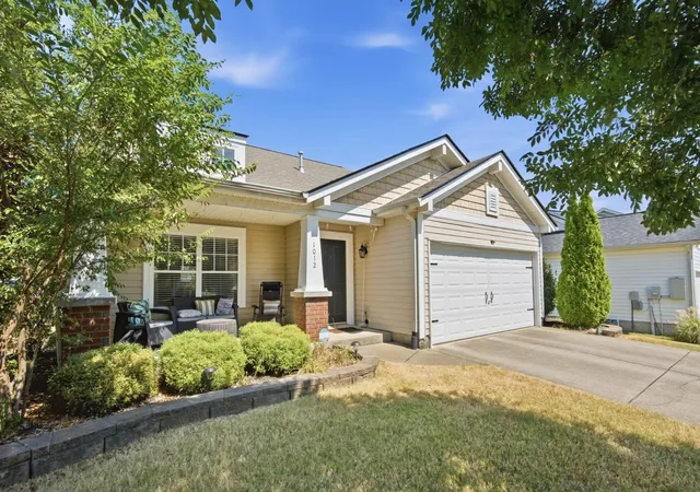Photo 2 of Single family home for sale at 1012 Bradford Park Rd, Mount Juliet, TN 37122 | MLS# 3547129 | Listing updated on 2026-09-19