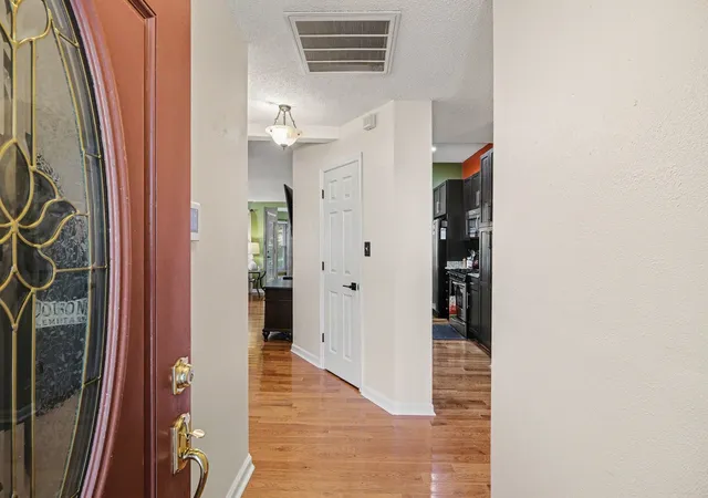Photo 3 of Single family home for sale at 1201 Jacksons View Rd, Hermitage, TN 37076 | MLS# 3545978 | Listing updated on 2026-10-03