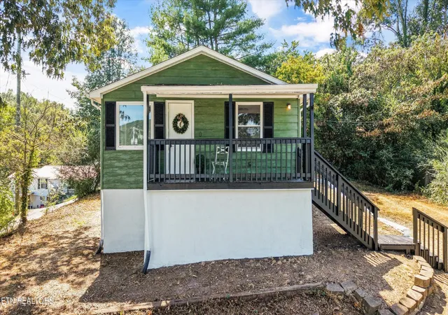 Photo 2 of Single family home for sale at 615 Butler Ml Rd, Oliver Springs, TN 37840 | MLS# 3597069 | Listing updated on 2026-09-21