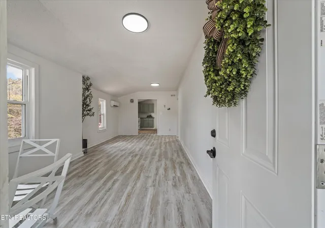 Photo 3 of Single family home for sale at 615 Butler Ml Rd, Oliver Springs, TN 37840 | MLS# 3597069 | Listing updated on 2026-09-21