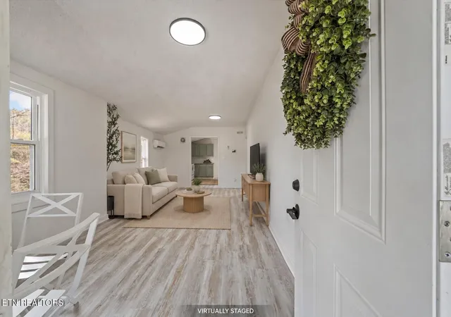 Photo 3 of Single family home for sale at 615 Butler Ml Rd, Oliver Springs, TN 37840 | MLS# 3597069 | Listing updated on 2026-09-21