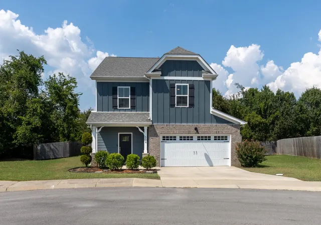Photo 2 of Single family home for sale at 504 Stevens Ct, Lebanon, TN 37087 | MLS# 3546906 | Listing updated on 2026-09-12