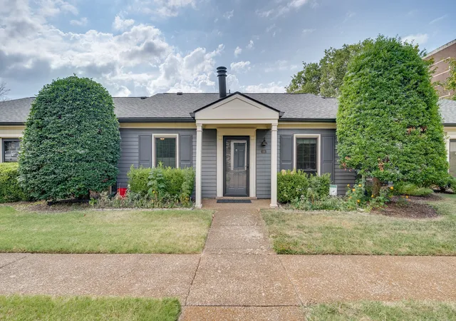 Condo for sale at 105 Academy Sq, Nashville, TN 37210 | MLS# 3547929