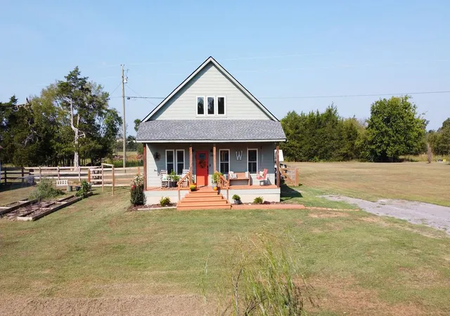 Photo 3 of Single family home for sale at 9986 Taylor Rd, Rockvale, TN 37153 | MLS# 3596154 | Listing updated on 2026-09-22