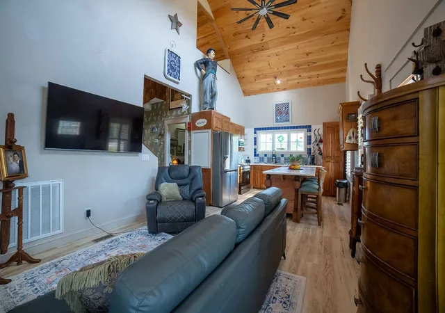Photo 4 of Single family home for sale at 9986 Taylor Rd, Rockvale, TN 37153 | MLS# 3596154 | Listing updated on 2026-09-22
