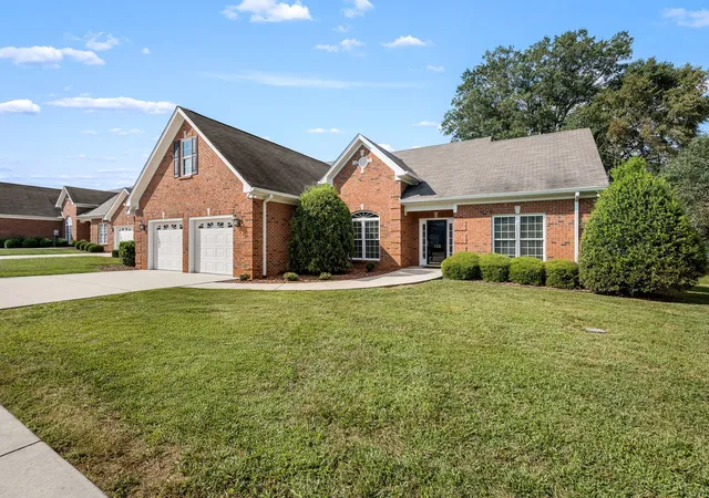 Photo 1 of Condo for sale at 123 Magnolia Glen Cir, Manchester, TN 37355 | MLS# 3546090 | Listing updated on 2026-10-03