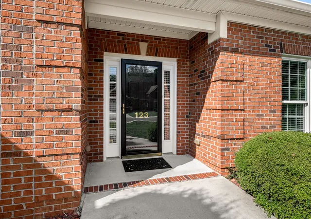Photo 3 of Condo for sale at 123 Magnolia Glen Cir, Manchester, TN 37355 | MLS# 3546090 | Listing updated on 2026-10-03