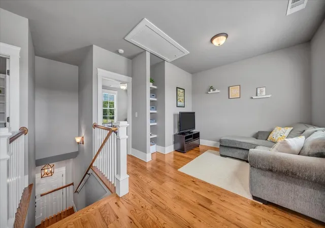 Photo 67 of Single family home for sale at 1201 Carters Crk Pike, Columbia, TN 38401 | MLS# 3546887 | Listing updated on 2026-09-12