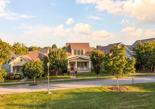 Photo 3 of Single family home for sale at 1048 Rochelle Ave, Thompsons Station, TN 37179 | MLS# 3546565 | Listing updated on 2026-09-14