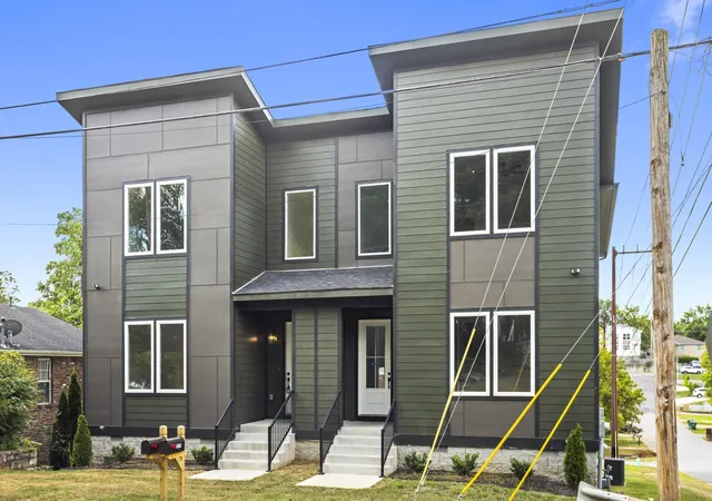 Photo 3 of Townhouse for sale at 2213 18th Avenue N, Nashville, TN 37208 | MLS# 3546831 | Listing updated on 2026-10-05
