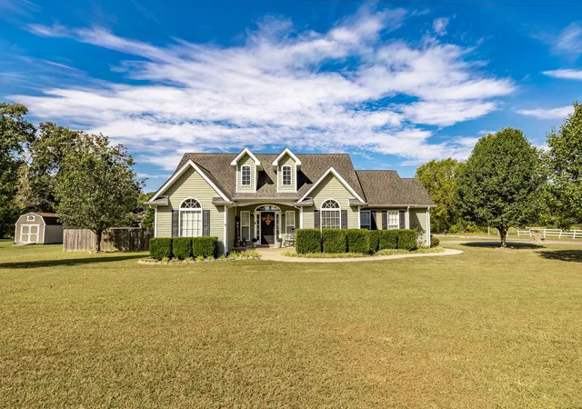 Photo 2 of Single family home for sale at 486 Jim Courtney Rd, Portland, TN 37148 | MLS# 3609975 | Listing updated on 2026-10-06