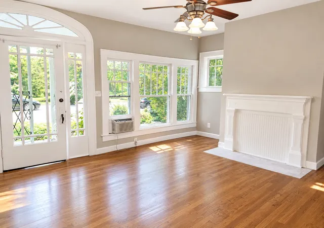 Photo 2 of Single family home for sale at 2609 Sunset Pl, Nashville, TN 37212 | MLS# 3546375 | Listing updated on 2026-09-16