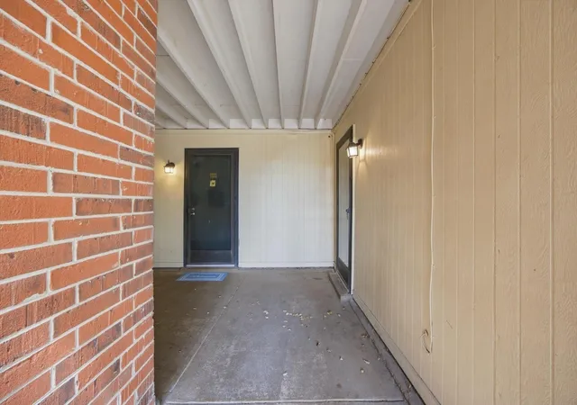 Photo 1 of Single family home for sale at 900 Mountain Crk Rd #P247, Chattanooga, TN 37405 | MLS# 3546150 | Listing updated on 2026-09-17