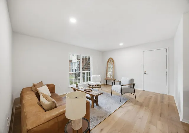 Photo 3 of Single family home for sale at 900 Mountain Crk Rd #P247, Chattanooga, TN 37405 | MLS# 3546150 | Listing updated on 2026-09-17