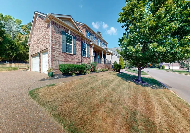 Photo 3 of Single family home for sale at 1032 Kelsey Glen Dr, Mount Juliet, TN 37122 | MLS# 3546867 | Listing updated on 2026-10-02