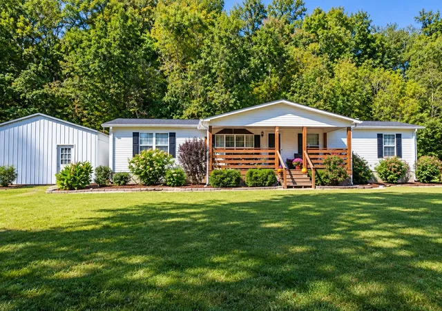 Photo 1 of Manufactured home for sale at 11644 Minor Hl Hwy, Goodspring, TN 38460 | MLS# 3547116 | Listing updated on 2026-10-15