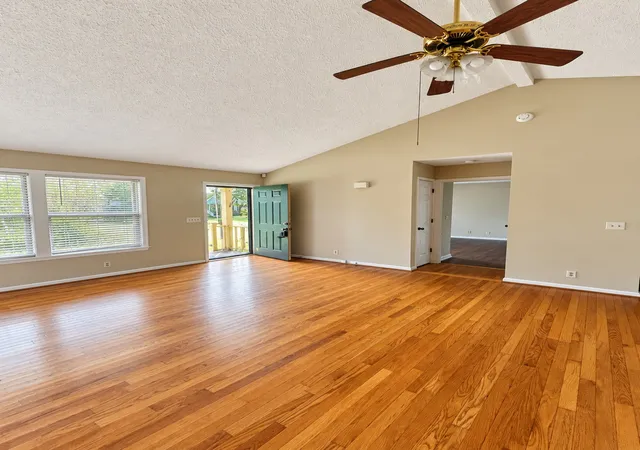 Photo 3 of Single family home for sale at 1513 Watercress Dr, Nashville, TN 37214 | MLS# 3611501 | Listing updated on 2026-10-05