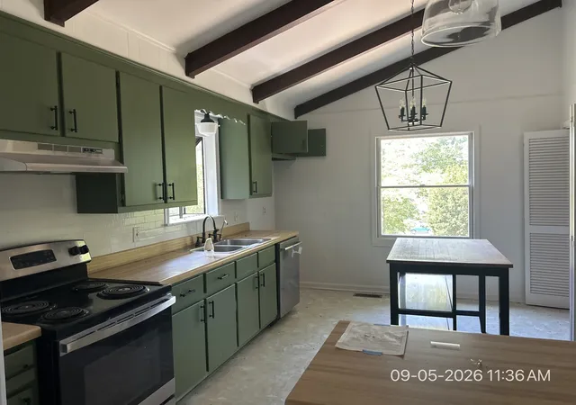 Photo 2 of Single family home for sale at 864 Tom Osborne Rd, Columbia, TN 38401 | MLS# 3546837 | Listing updated on 2026-09-29