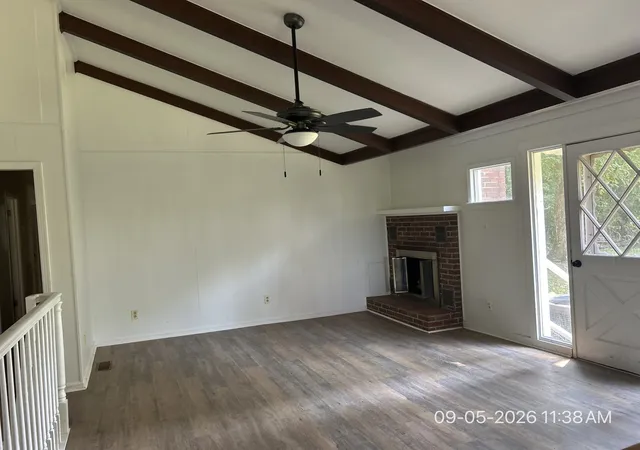 Photo 4 of Single family home for sale at 864 Tom Osborne Rd, Columbia, TN 38401 | MLS# 3546837 | Listing updated on 2026-09-29