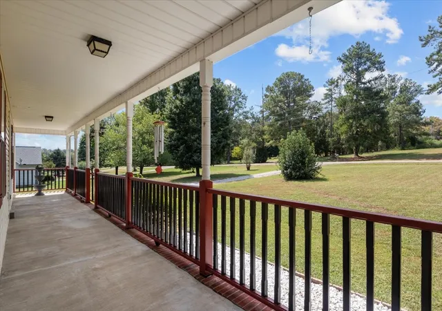 Photo 4 of Single family home for sale at 1470 Rock Church Rd, Dickson, TN 37055 | MLS# 3546259 | Listing updated on 2026-09-12