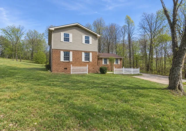 Photo 1 of Single family home for sale at 1059 Oakwood Rd, Joelton, TN 37080 | MLS# 3547071 | Listing updated on 2026-09-15
