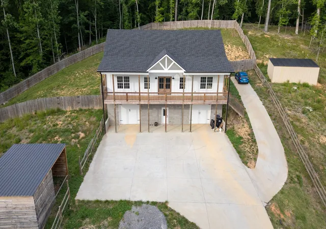 Photo 3 of Single family home for sale at 117 Rooster St, Indian Mound, TN 37079 | MLS# 3610662 | Listing updated on 2026-10-07