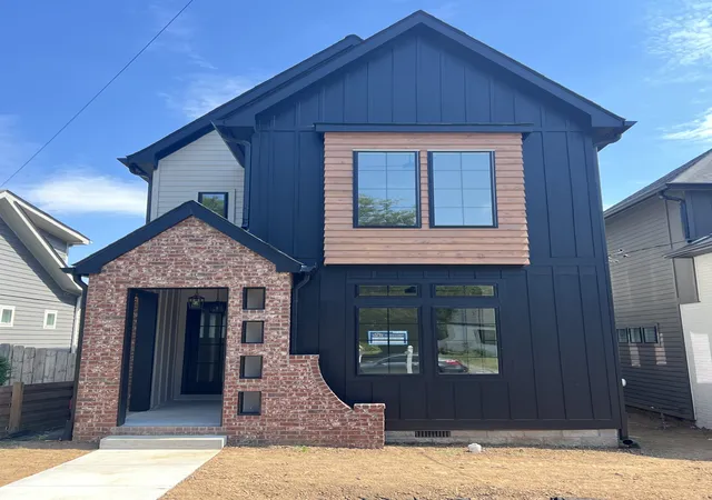 Photo 1 of Single family home for sale at 1425b Pennock Ave, Nashville, TN 37207 | MLS# 3547081 | Listing updated on 2026-10-01