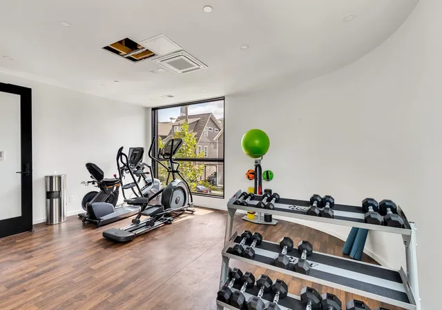 Listing Photo 2 - Condo for sale in building located at 500 Merritt Ave, Nashville, TN 37203 - Unit #313