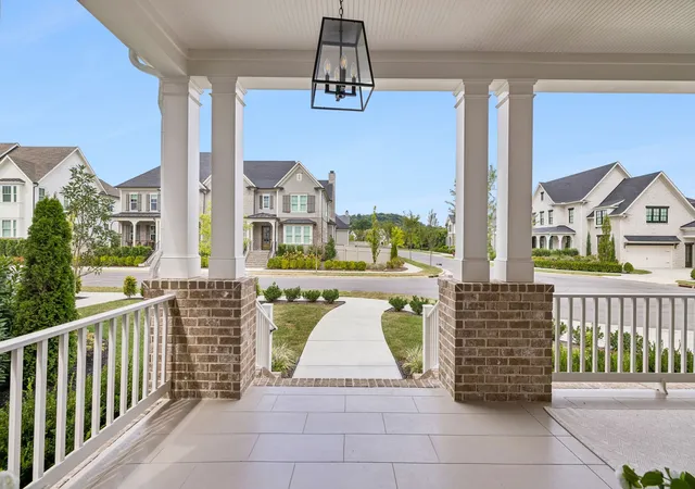 Photo 2 of Single family home for sale at 3133 Long Branch Cir, Franklin, TN 37064 | MLS# 3547107 | Listing updated on 2026-09-15
