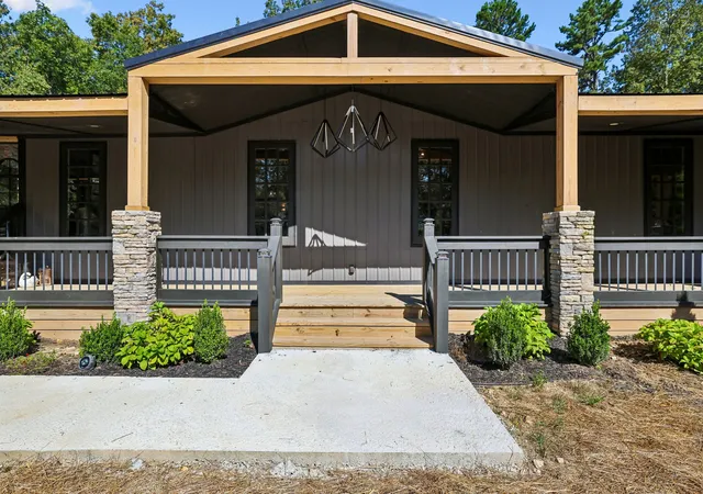Photo 2 of Single family home for sale at 226 1st Drive, Altamont, TN 37301 | MLS# 3546567 | Listing updated on 2026-09-12