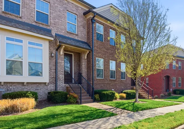 Townhouse for sale at 1106 Smokewood Way, Nashville, TN 37221 | MLS# 3592666