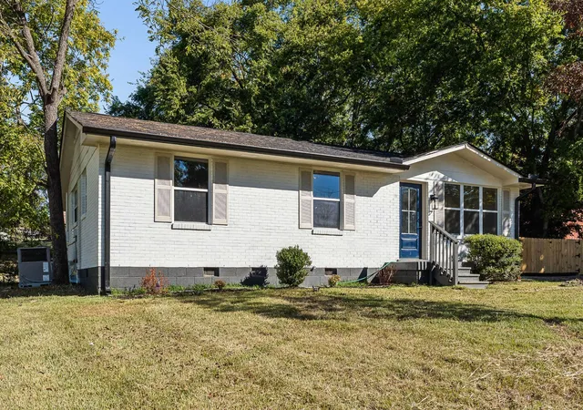 Photo 3 of Single family home for sale at 307 Marita Ave, Goodlettsville, TN 37072 | MLS# 3592072 | Listing updated on 2026-10-09