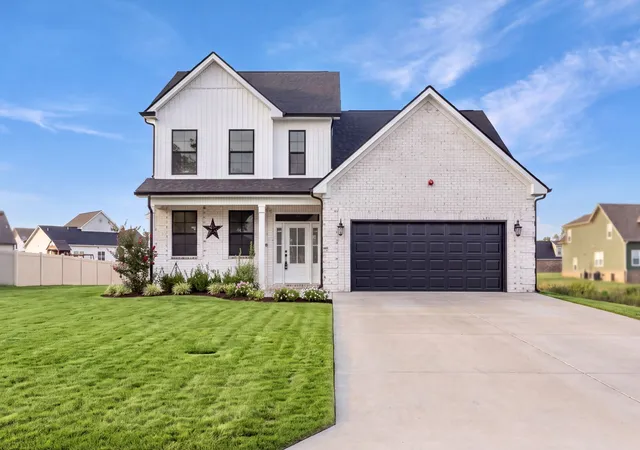 Photo 2 of Single family home for sale at 3002 Stonehorn Dr, Bell Buckle, TN 37020 | MLS# 3597018 | Listing updated on 2026-09-21
