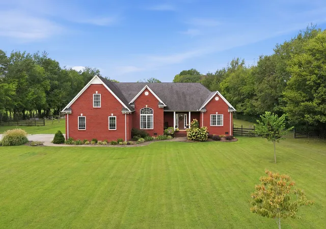 Photo 2 of Single family home for sale at 8070 New Lawrenceburg Hwy, Mount Pleasant, TN 38474 | MLS# 3546849 | Listing updated on 2026-09-13