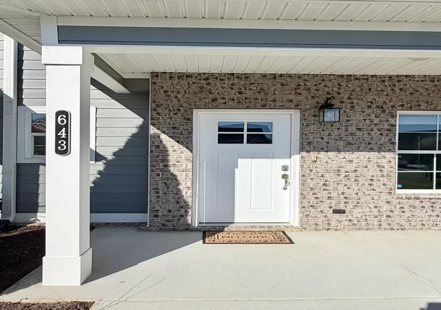 Photo 2 of Townhouse for sale at 643 Bellingham Dr Ne, Cleveland, TN 37312 | MLS# 3603480 | Listing updated on 2026-10-04