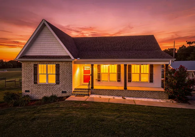 Photo 1 of Single family home for sale at 174 Dorris Ln, Portland, TN 37148 | MLS# 3548089 | Listing updated on 2026-09-22
