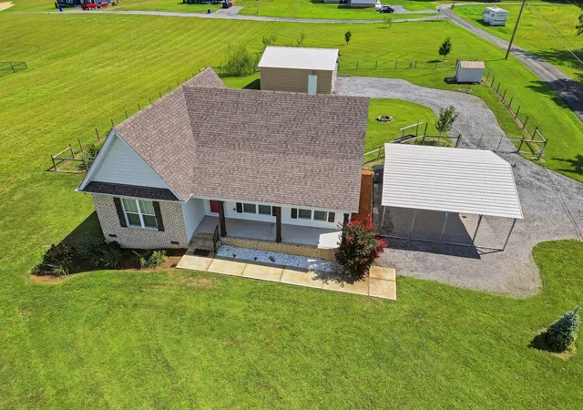 Photo 3 of Single family home for sale at 174 Dorris Ln, Portland, TN 37148 | MLS# 3548089 | Listing updated on 2026-09-22