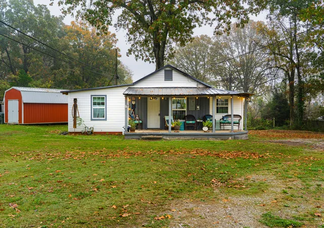 Photo 1 of Single family home for sale at 1320 Highway 47 E, Dickson, TN 37055 | MLS# 3547065 | Listing updated on 2026-09-14