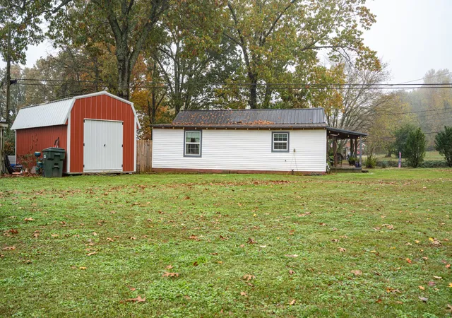 Photo 4 of Single family home for sale at 1320 Highway 47 E, Dickson, TN 37055 | MLS# 3547065 | Listing updated on 2026-09-14