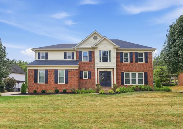 Photo 1 of Single family home for sale at 703 Helmsdale Pl S, Brentwood, TN 37027 | MLS# 3594087 | Listing updated on 2026-10-03