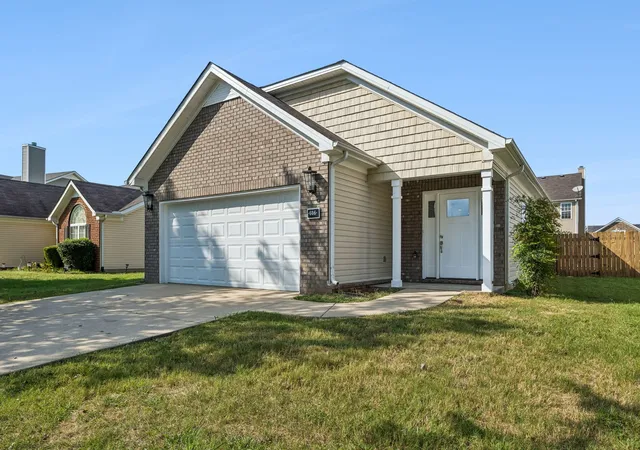 Photo 1 of Single family home for sale at 606 Easy Goer Way, Smyrna, TN 37167 | MLS# 3592061 | Listing updated on 2026-09-23