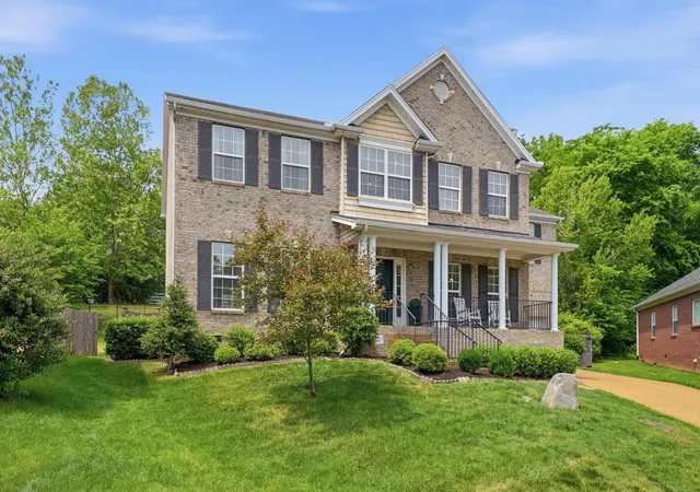 Photo 3 of Sale Pending at 1403 Marrimans Ct, Franklin, TN 37067 | MLS# 3546846 | Listing updated on 2026-09-25