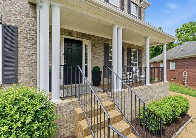 Photo 3 of Sale Pending at 1403 Marrimans Ct, Franklin, TN 37067 | MLS# 3546846 | Listing updated on 2026-09-25