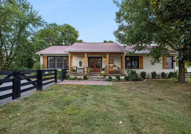 Photo 4 of Single family home for sale at 6353 Lampkins Brg Rd, College Grove, TN 37046 | MLS# 3546794 | Listing updated on 2026-10-26